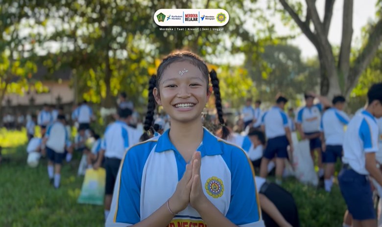 Aksi Bersih Sampah Plastik