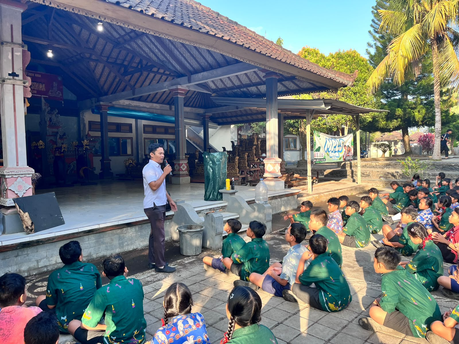 Beraksi 7 - Kegiatan Awal Composting - 6